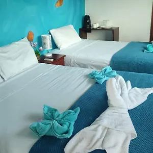 Puerto Ayora Island Hotel